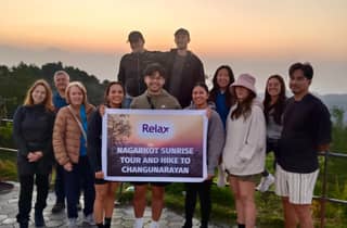 Kathmandu: Nagarkot Sonnenaufgang & Changunarayan-Wanderung mit Mittagessen
