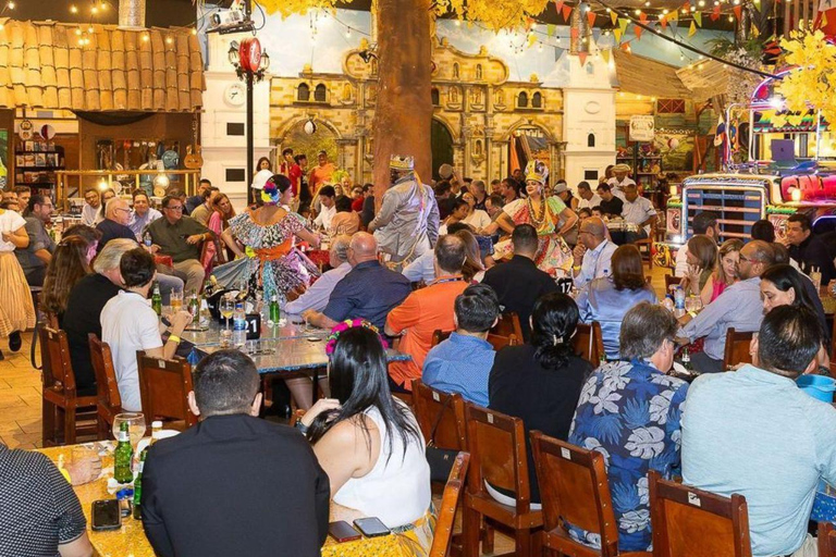 Panama City: Casco Viejo Sunset Walking Tour with Dinner