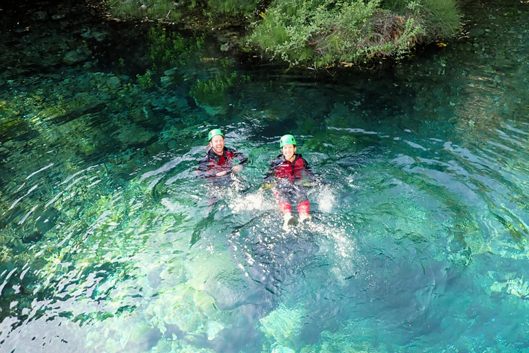 Sierra de las Nieves: Zarzalones Canyoning For Rappel Lovers From Yunquera: Private Canyoning Tour to Zarzalones Canyon