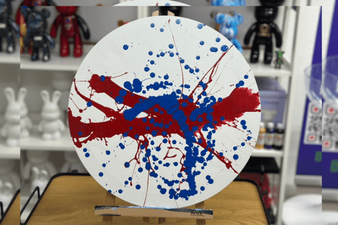 Alicante: Kunsttherapie-Workshop „Wein &amp; Malen”Alicante: Kunsttherapie-Workshop „Wein &amp; Malen“