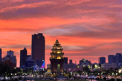 Phnom Penh: Hidden Gems Walking Tour with Local Guide