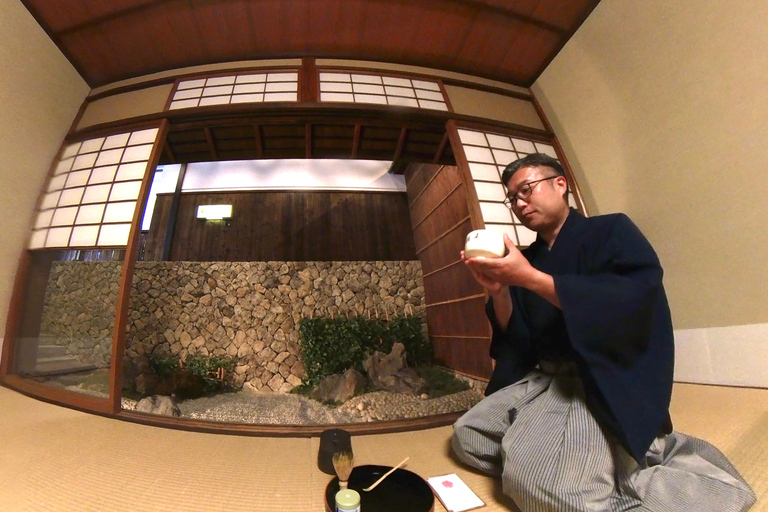 Un'esperienza di lusso che unisce sushi e cerimonia del tè.