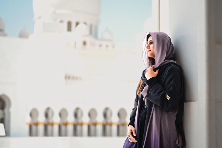 Sessão de fotos profissional na Mesquita Sheikh ZayedPremium (20 fotos)