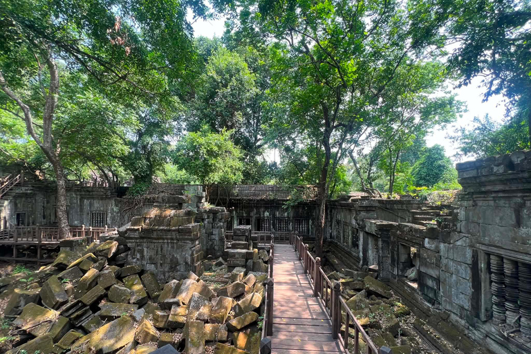 Siem Reap: Airport Pickup, Beng Mealea, Pink Temple & Sunset