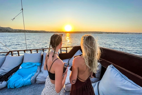 Rhodes: 3 Hour All Inclusive Sunset Cruise w Dinner & Drinks From Rhodes: 3 Hour All Inclusive Sunset Cruise