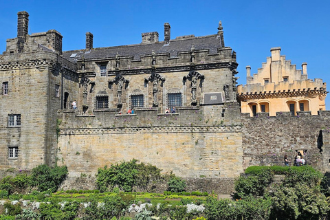 爱丁堡：私人斯特灵城堡与洛蒙德湖一日游