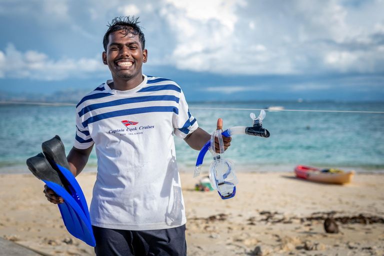 Fiji: Captain Cook Cruises - Day and Dinner Combo