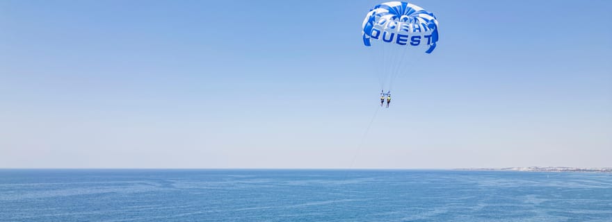 Activité de parachute ascensionnel à Vilamoura