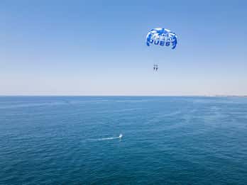 Marina di Vilamoura: Parasailing