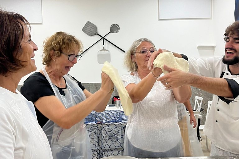 Sorrento: Workshop de pizzas com bebida e aperitivo