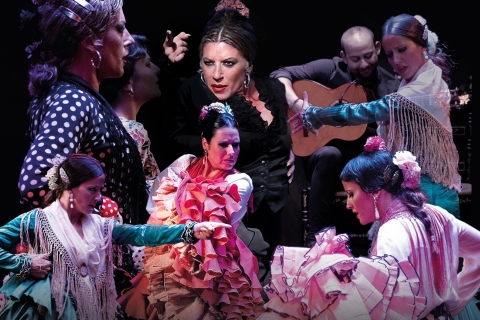 Valencia: espectáculo de flamenco con cena en La BuleríaValencia: espectáculo VIP de flamenco con cena en La Bulería
