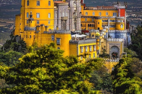 Sintra: Half day tour , Peña place and Sintra village