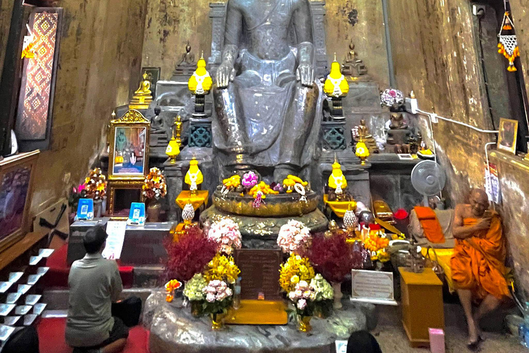 Bangkok: Ayutthaya hidden temples & tuk-tuk tour