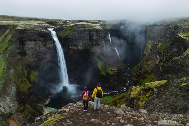 From Reykjavík: Landmannalaugar Transfer with Scenic Stops