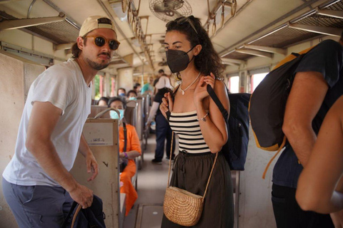 曼谷：大城府遗产快车和巴士一日旅行不含门票和午餐的行程