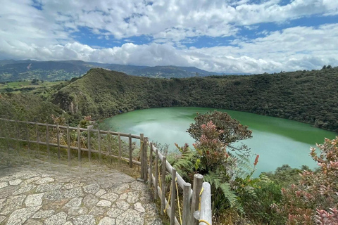 Bogotá in 2 Days: City Tour + Lake Guatavita and Salt Cathedral + Transport + Option 1: Shared Tour
