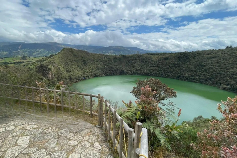Bogotá in 2 Days: City Tour + Lake Guatavita and Salt Cathedral + Transport + Option 1: Shared Tour