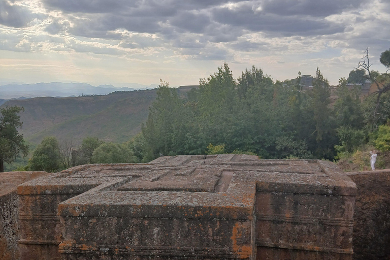 Etiopia: tour di 8 giorni della depressione di Danakil, Lalibela e Axum7 giorni di tour della Depressione di Danakil. Chiese del Tigray, Axum.