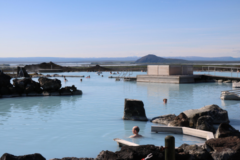 Akureyri: Lago Mývatn e Aurora Boreal - Especial de inverno