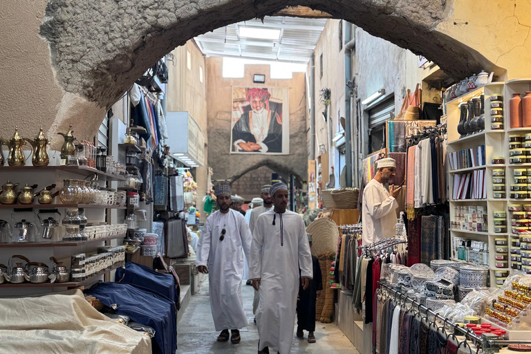 Muscat: Nizwa Souq & Jebel Shams Grand Canyon Full-Day Tour Private experience with dedicated vehicle