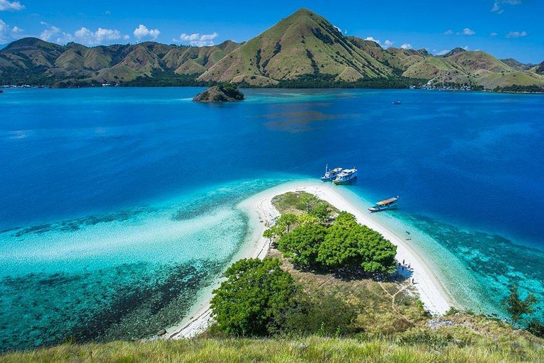 3-Day 2-Night Komodo Open Trip with Private Cabin