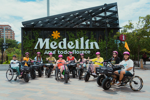 Medellín: City Transformation Tour with Tricycle Ride