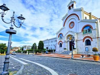 Padre Pio's Shrine & his birthplace Pietrelcina Private Tour