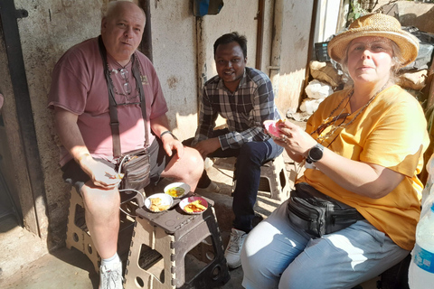 Mumbai Slum Tour & City Sightseeing with Pickup, Car & Guide Half-Day Private Sightseeing Tour