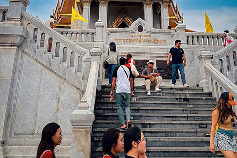 Small Group Bangkok Tour: Street Food, Markets and Temples