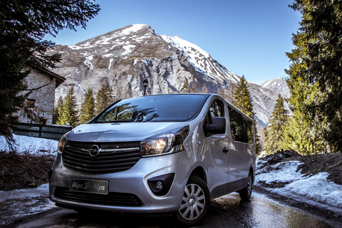 Zurich Airport: Private Transfer to St Moritz XL Minivan