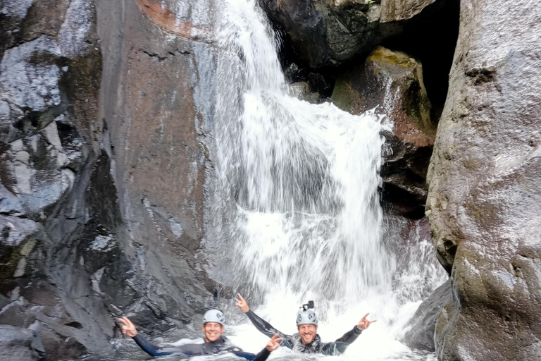 Privat canyoning-tur: MadeiraPrivat tur med kanjonpaddling: Madeira