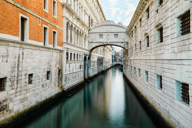 Venecia: Entrada sin colas al Palacio Ducal + App Audioguía