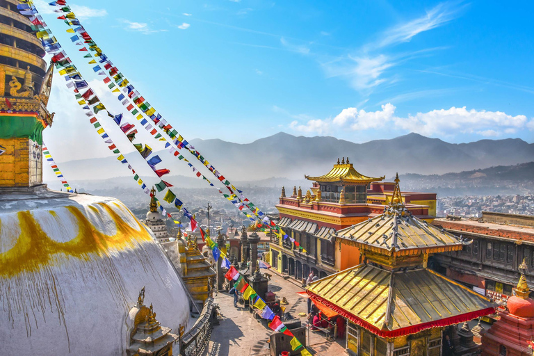 Kathmandu: Photography Tour – Temples, Markets & Sunrise