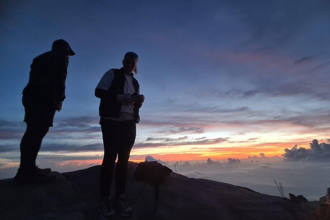 Bali : Acampada en el Monte Agung Vía Besakih Tample Con Cena