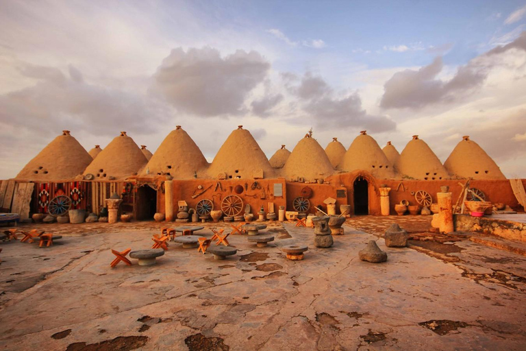 From Istanbul: Mount Nemrut & Göbekli Tepe 2-Day Tour