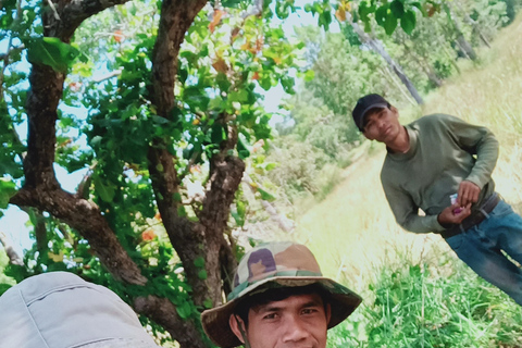 Hiking Siem Reap with Daniel