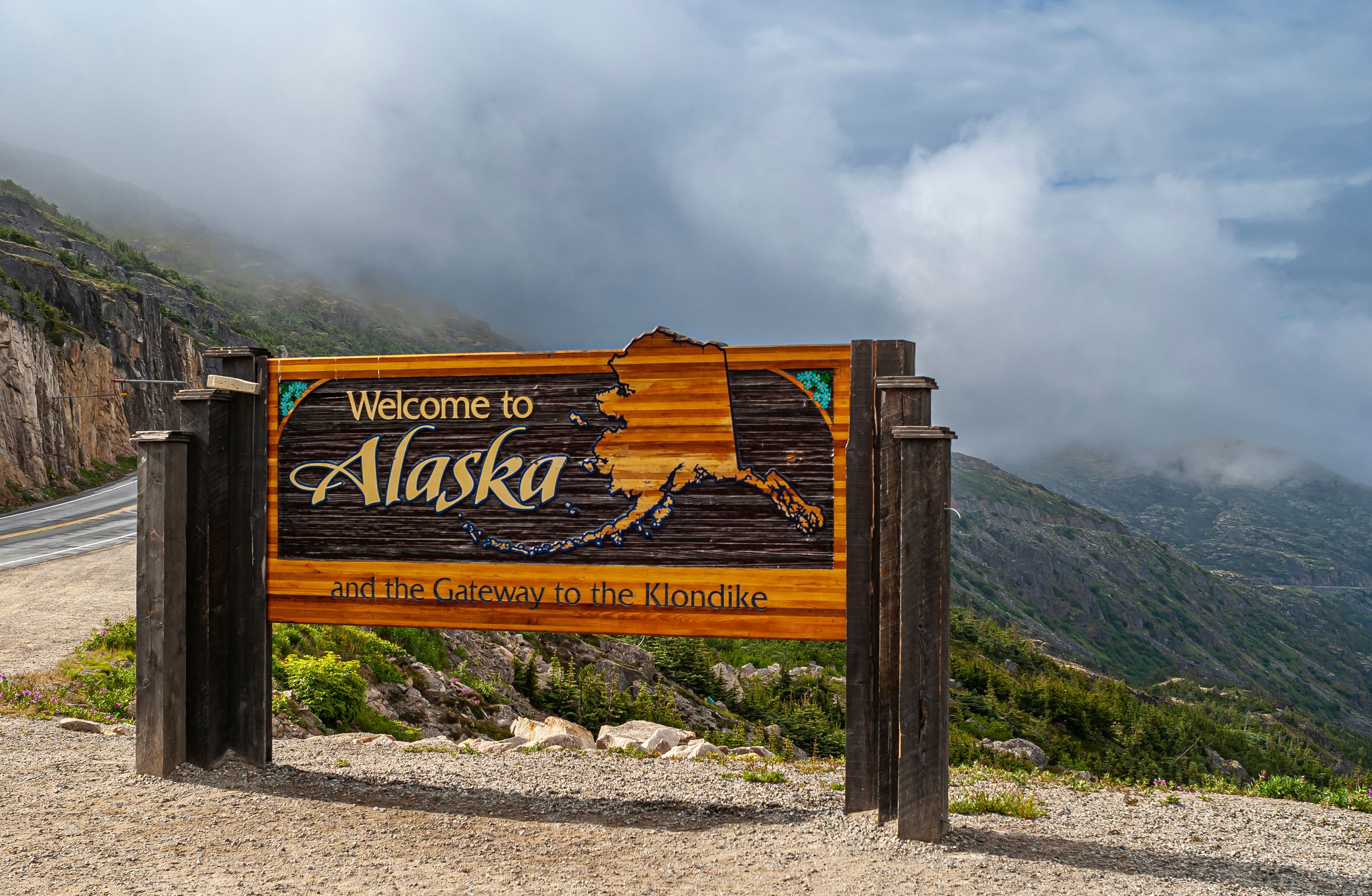 Von Skagway: Geführte Bustour zum Gipfel des White Pass