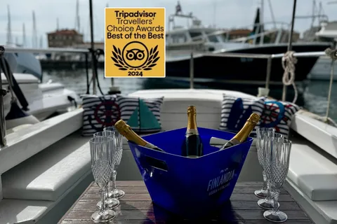 Zadar: Sunset boat tour with champagne