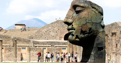 Sorrento: Pompeji und Vesuv Tagestour mit Eintritt und Mittagessen
