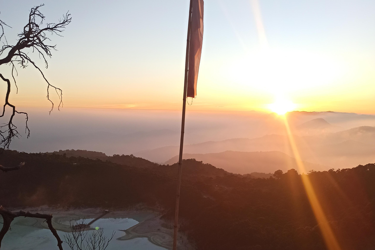 Vulcano, sorgenti calde, bagni di fango e tour del tè: tutto inclusoGiro aperto