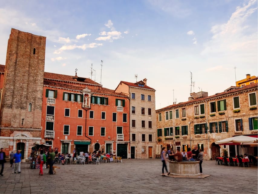 Venecia Visita Privada a Pie Palacio Ducal y Paseo en Góndola