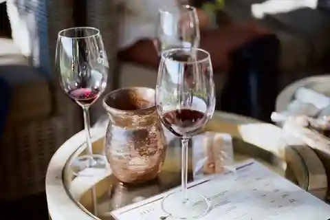 Stellenbosch: Daily Diffirent small group full day wine tour