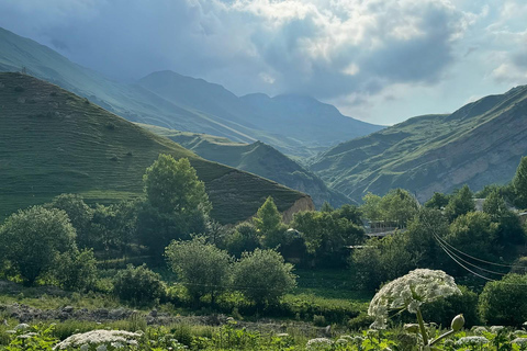 From Kuzun to Laza: Hiking Tour with Waterfalls Adventure