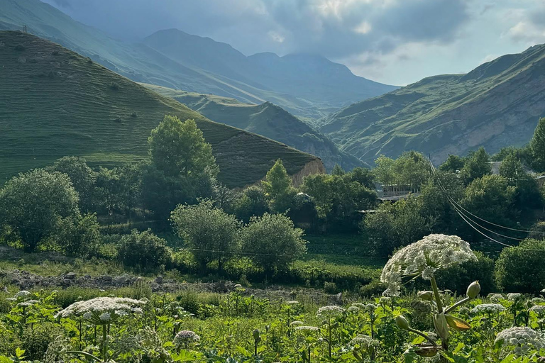 From Kuzun to Laza: Hiking Tour with Waterfalls Adventure