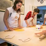 Rimini: lezione di cucina sulla pasta e il tiramisù a casa di un locale