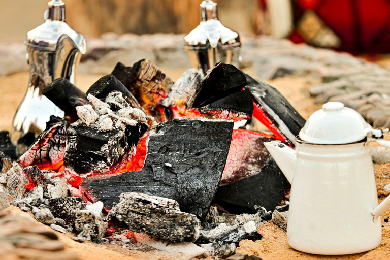 From Cairo: Desert night, Bedouin dinner, coffee & show