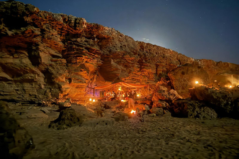 索维拉沙板运动与柏柏尔帐篷日落野餐埃萨维拉沙板运动与柏柏尔帐篷日落野餐