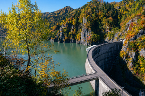 Sapporo: Hoheikyo Dam (丰平峡大坝), Jozankei & Outlet Tour