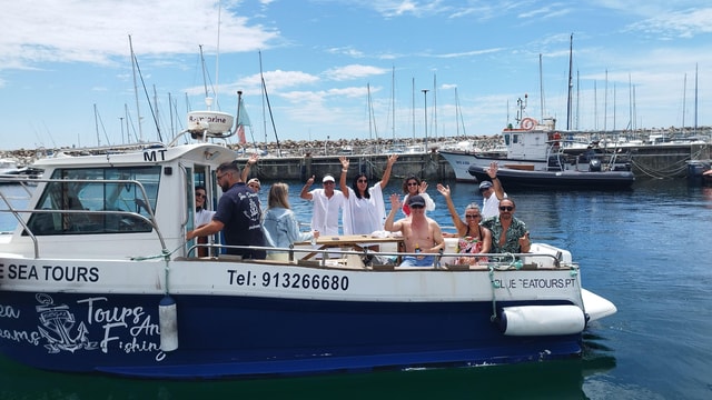 Sesimbra: Boat Trip with Snorkeling at Secret Beaches and Bays