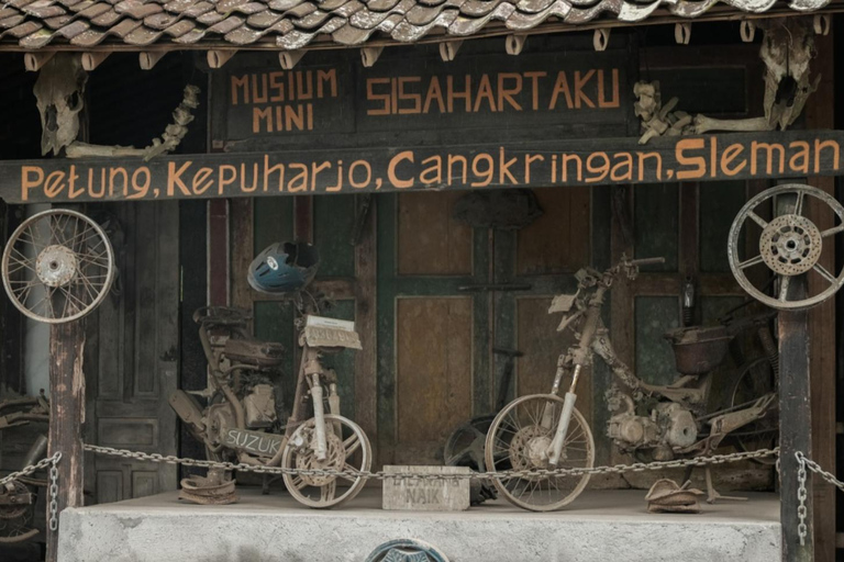 Yogyakarta: Mount Merapi Volcano 4WD Jeep Private Tour Mount Merapi Volcano 4WD Jeep Private Sunset Tour